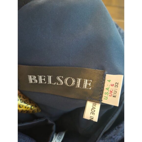 Belsoie Navy Lace Cocktail Dress With Cap Sleeves & Button Back Detail Size 4 - Picture 5 of 5